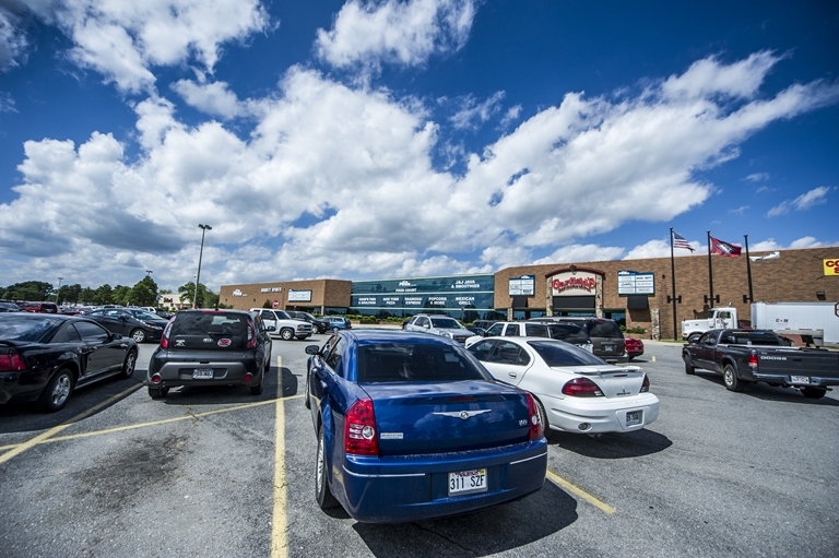 2901 Pines Mall Dr, PINE BLUFF, AR for sale Primary Photo- Image 1 of 1