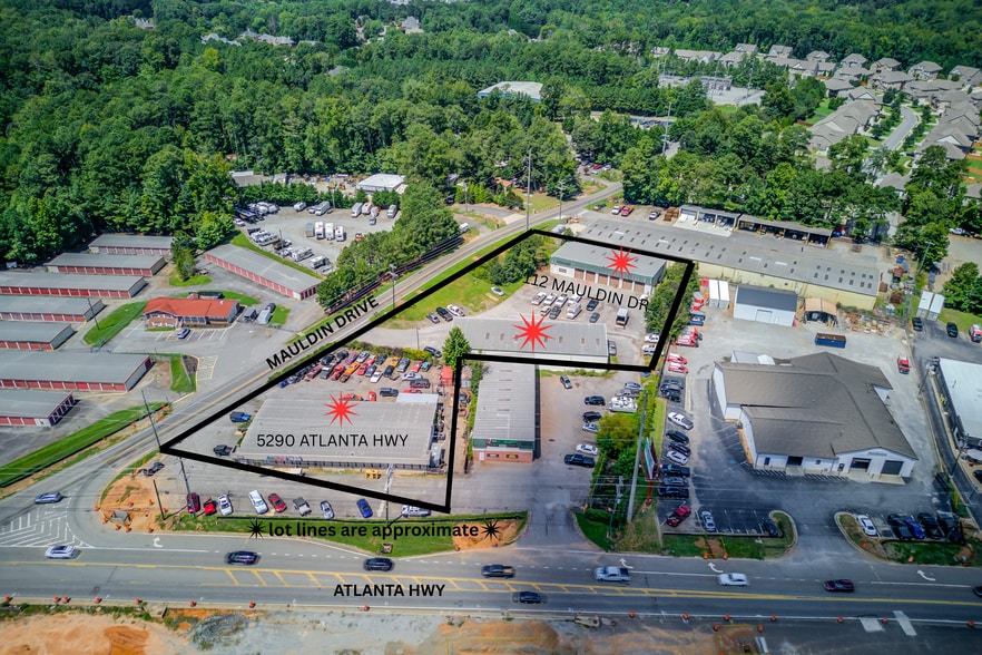 2 parcels w/ 3 buildings for sale portfolio of 3 properties for sale on LoopNet.ca - Building Photo - Image 1 of 45
