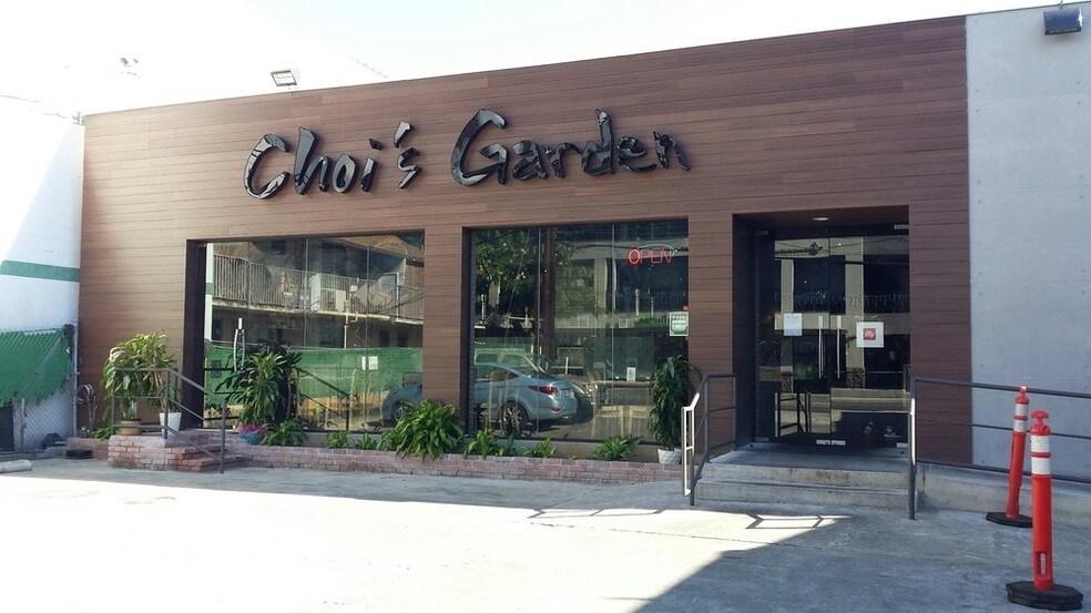 1303 Rycroft St, Honolulu, HI à louer - Photo du bâtiment - Image 3 de 21