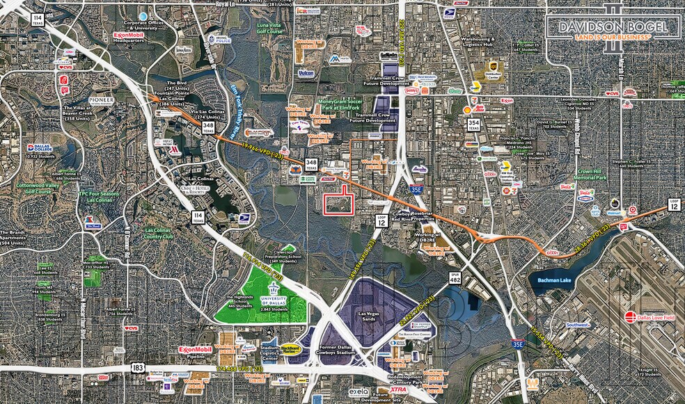 2118 California Crossing Rd, Dallas, TX à vendre - Photo du bâtiment - Image 2 de 3