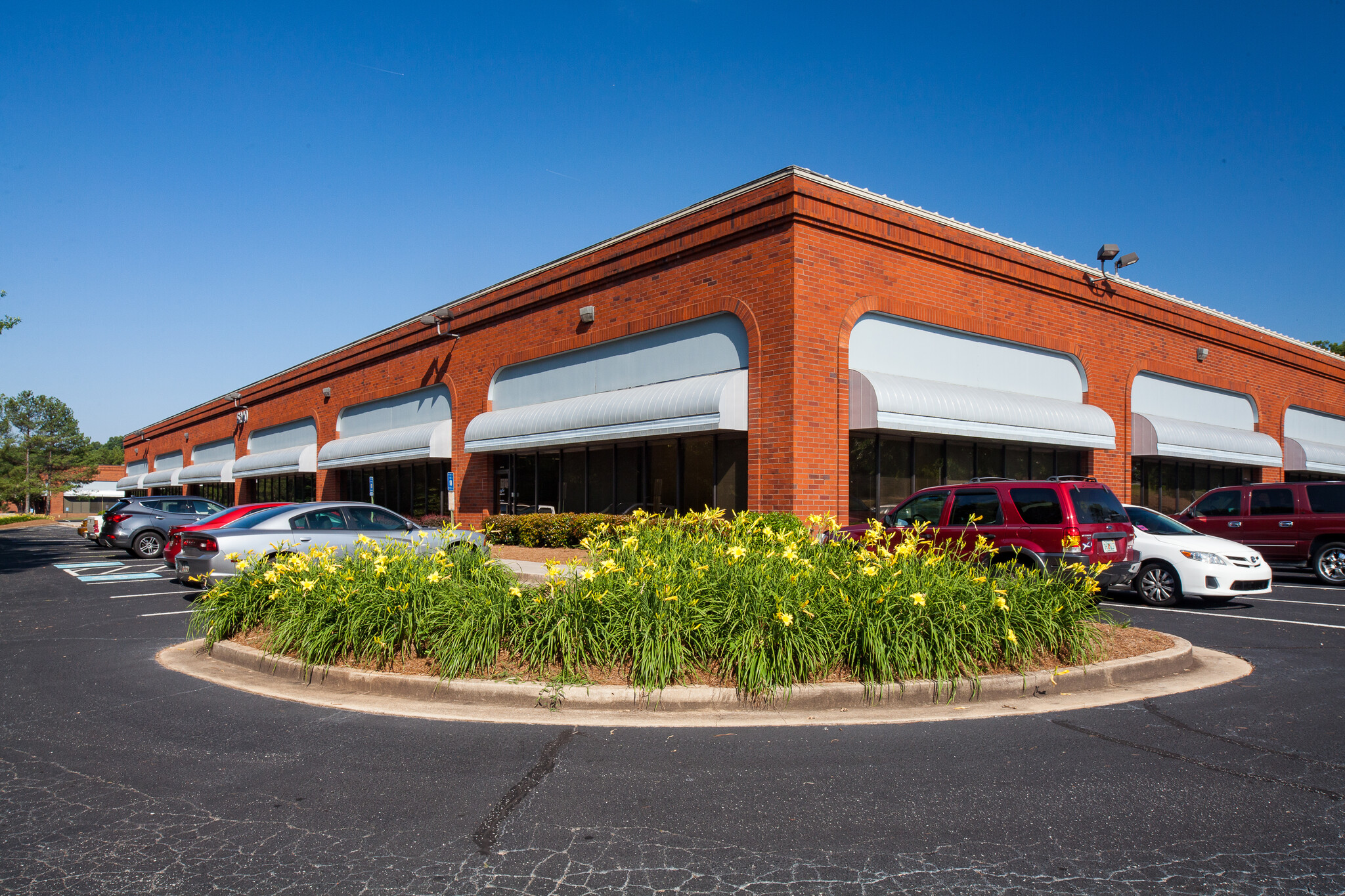 5240 Panola Industrial Blvd, Decatur, GA for lease Building Photo- Image 1 of 23