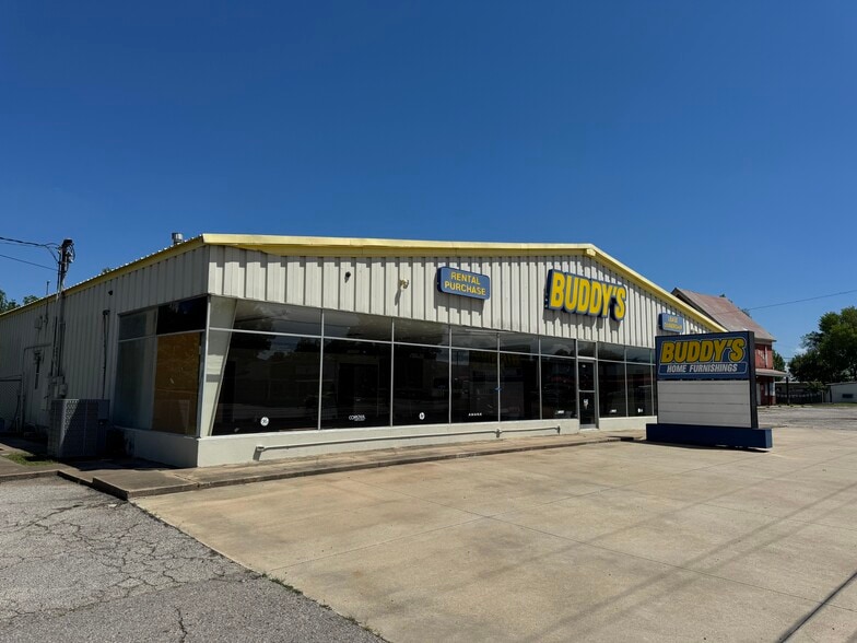 3827 Midland Blvd, Fort Smith, AR for sale - Building Photo - Image 2 of 7