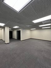 5985 W Main St, Kalamazoo, MI for lease Interior Photo- Image 2 of 9