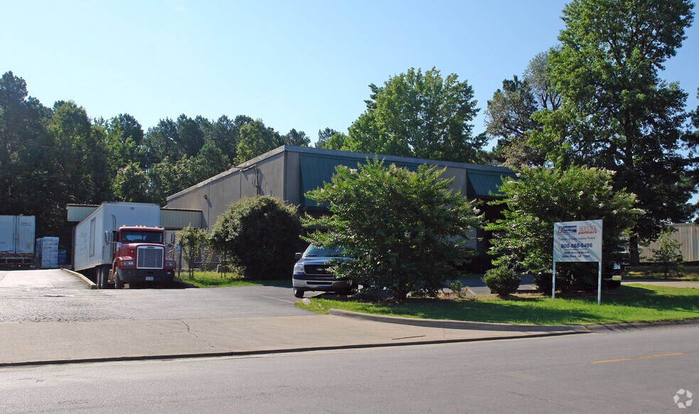 6209 Murray St, Little Rock, AR à louer - Photo du bâtiment - Image 2 de 4