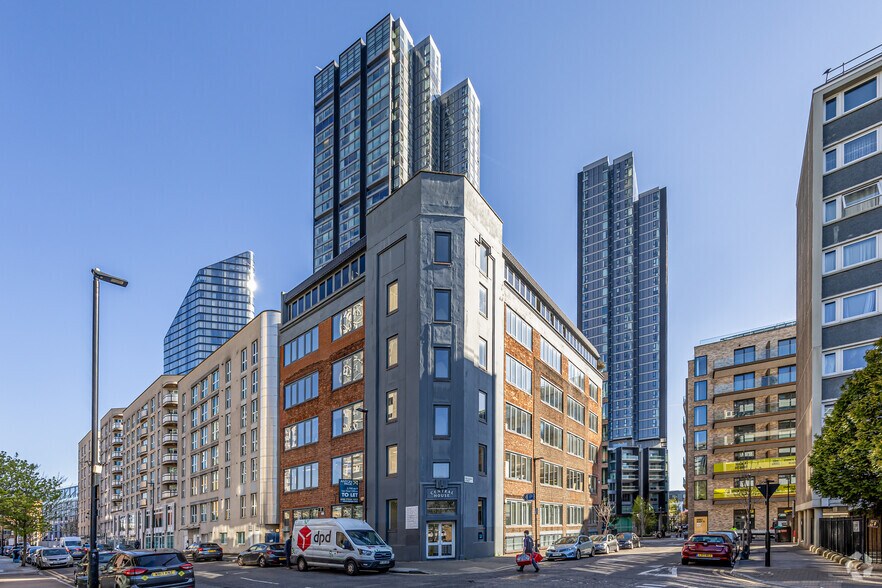 142 Central St, Londres à louer - Photo du bâtiment - Image 3 de 4