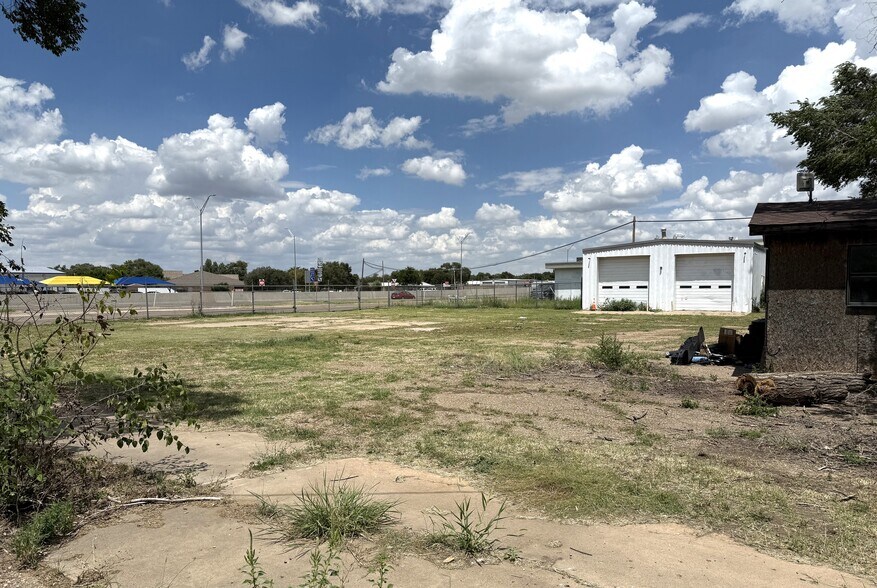 4001 Canyon Dr, Amarillo, TX à vendre - Photo du bâtiment - Image 3 de 5