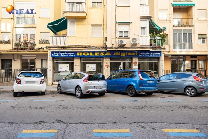 Calle Ángel Barrios, 3, Granada, Granada for sale - Building Photo - Image 2 of 32