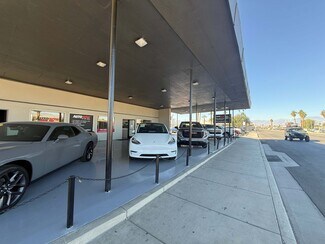 Plus de détails pour 83333 State Highway 111, Indio, CA - Commerce de détail à louer