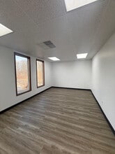 3721 W Michigan Ave, Lansing, MI for lease Interior Photo- Image 2 of 8