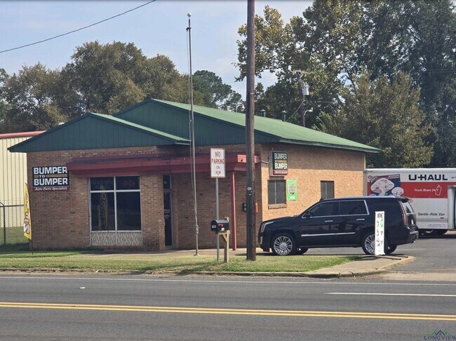 Plus de détails pour 145 E Texas Ave, Waskom, TX - Commerce de détail à vendre