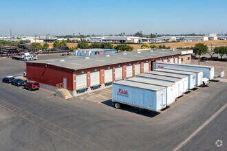 2724-2750 E Annadale Ave, Fresno, CA - Aérien  Vue de la carte
