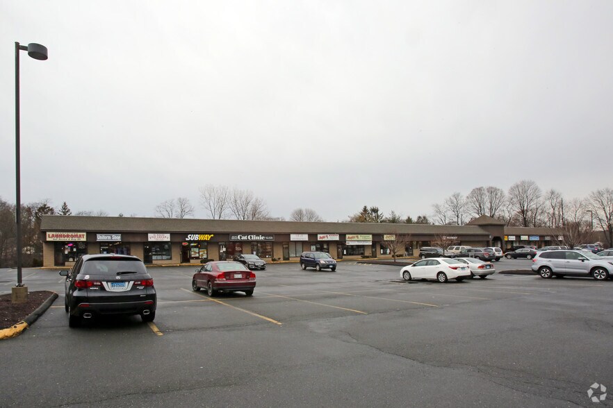 30 Germantown Rd, Danbury, CT for lease - Primary Photo - Image 1 of 7