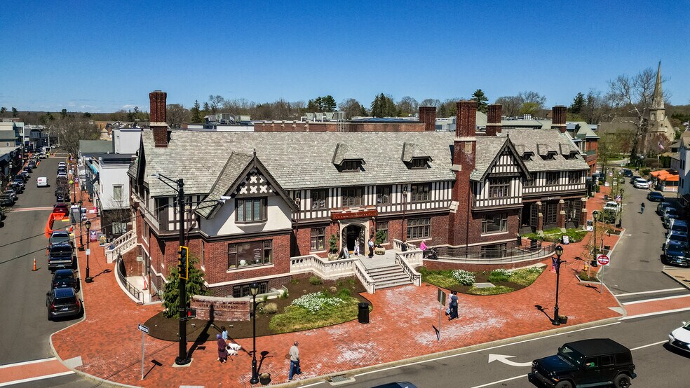 59 Post Rd E, Westport, CT à louer - Photo du bâtiment - Image 2 de 6