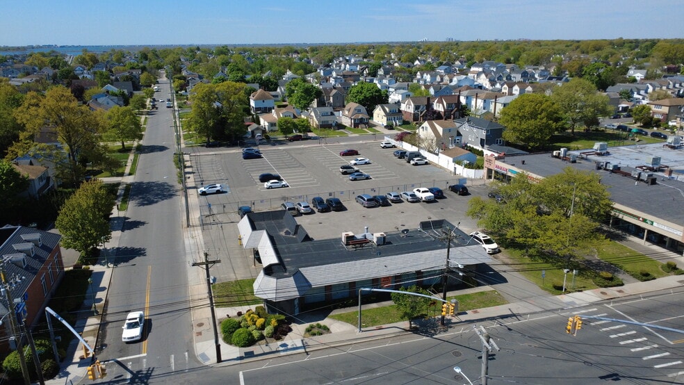 115 Main St, East Rockaway, NY for lease - Building Photo - Image 3 of 15