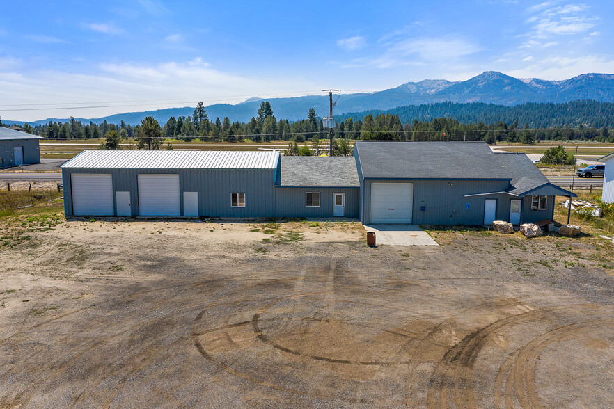 1472 Main St, Cascade, ID for sale - Primary Photo - Image 1 of 1