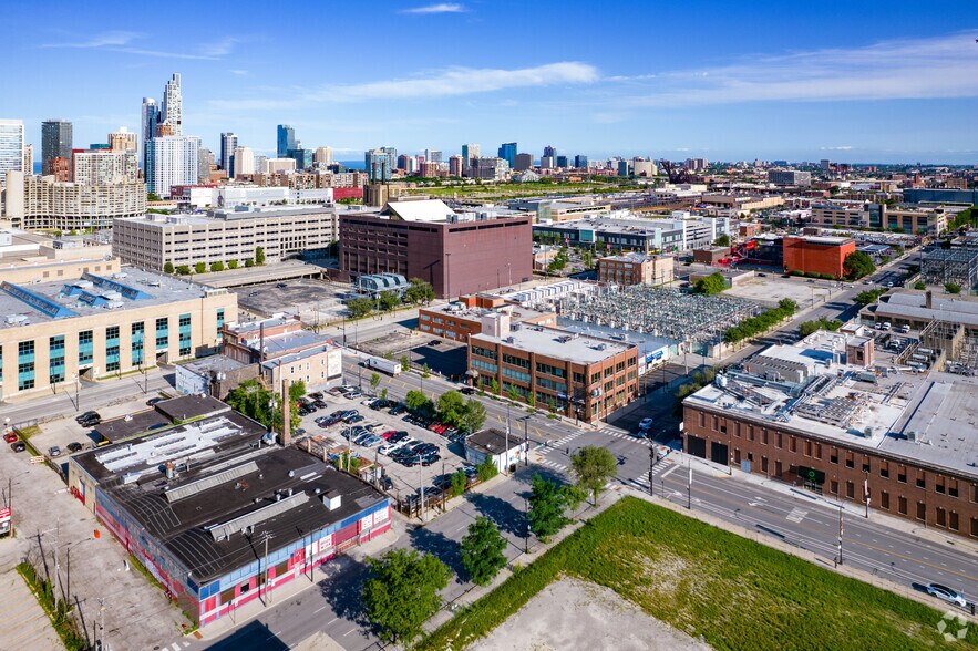557 W Polk St, Chicago, IL for lease - Aerial - Image 2 of 5