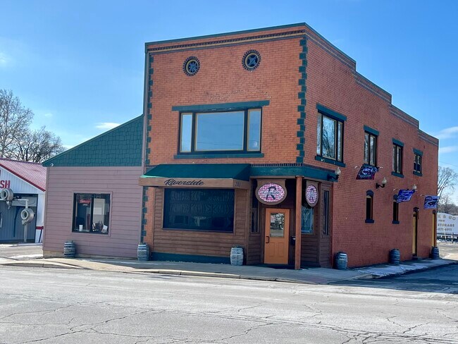 Plus de détails pour 202 S Broadway, Peru, IN - Commerce de détail à vendre