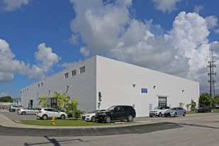 BISCAYNE INDUSTRIAL PARK - Entrepôt