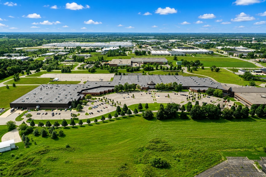 701 S Waverly Rd, Holland, MI for lease - Aerial - Image 3 of 23