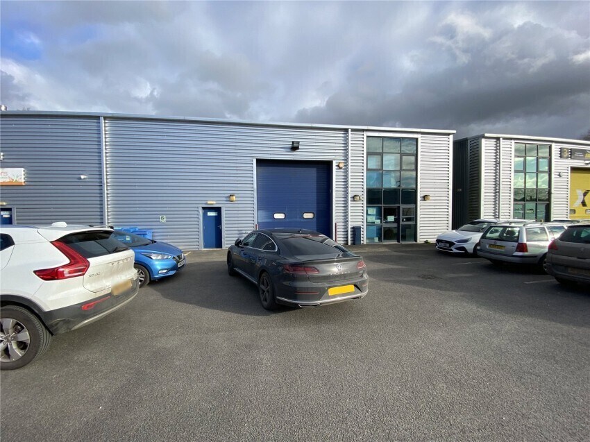 4-6 Airfield Industrial Estate, Elvington à vendre Photo du bâtiment- Image 1 de 6
