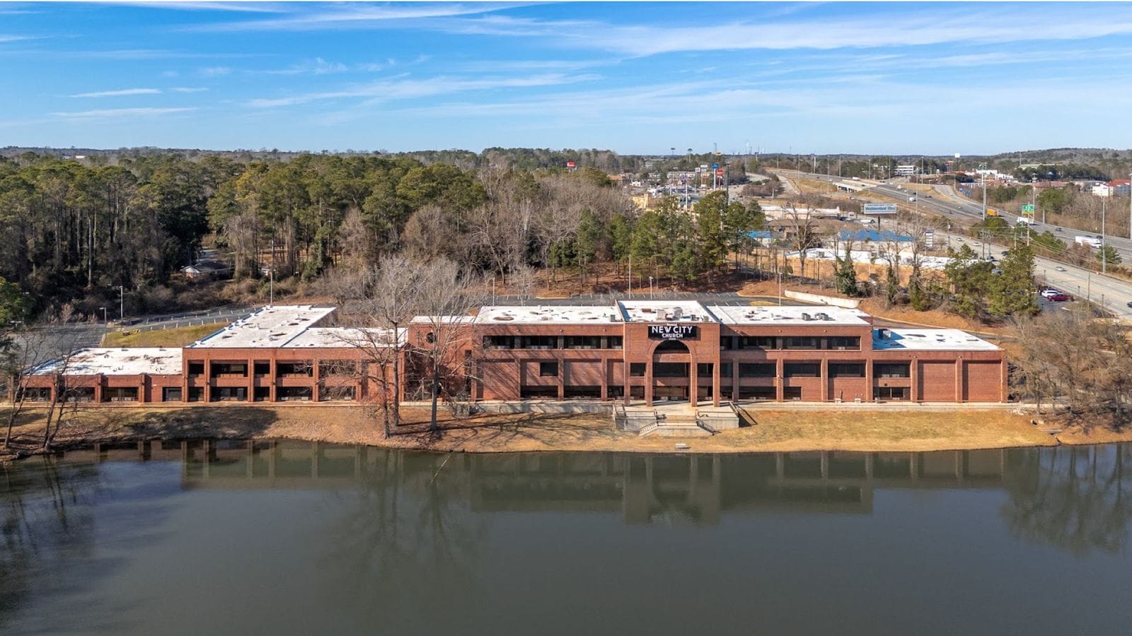 3500 Riverside Dr, Macon-Bibb, GA for sale Building Photo- Image 1 of 71