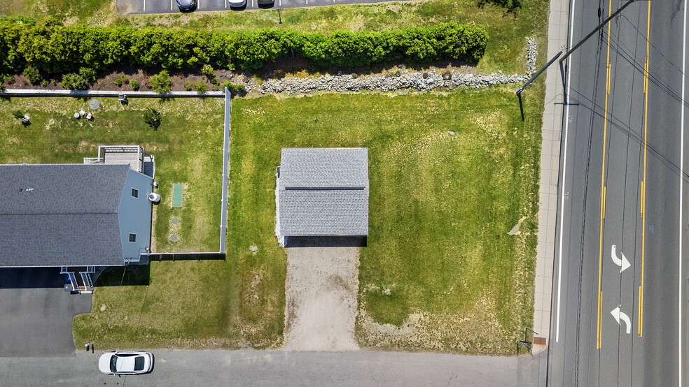 3055 E Main Rd, Portsmouth, RI à vendre - Aérien - Image 3 de 7