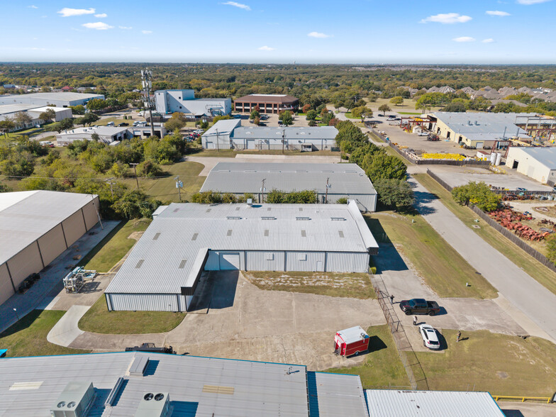 1200 N Commercial Blvd, Arlington, TX for sale - Aerial - Image 3 of 11