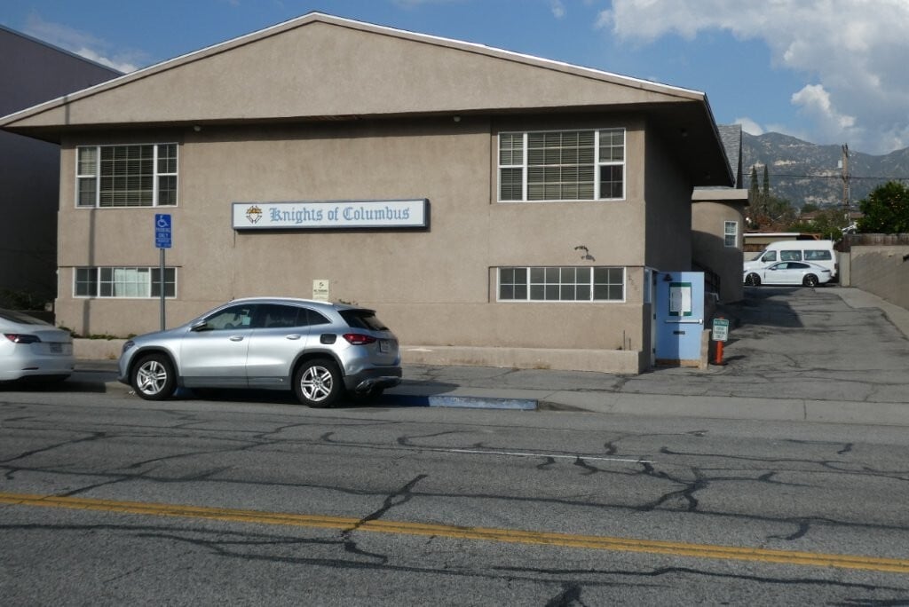 2657 Honolulu Ave, Montrose, CA for sale Primary Photo- Image 1 of 23