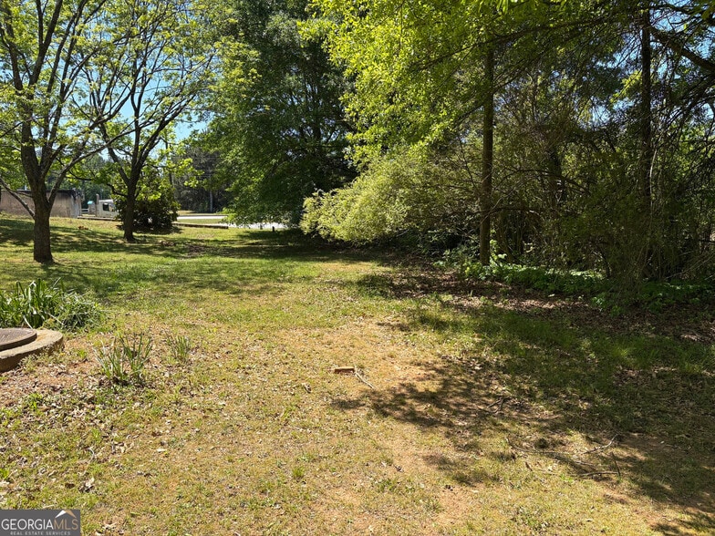 5650 Henry Bailey Rd, Sugar Hill, GA for sale - Building Photo - Image 2 of 22