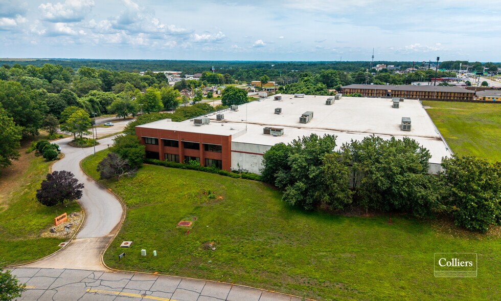120 Ridgeview Center Dr, Duncan, SC à vendre - Photo du bâtiment - Image 2 de 14