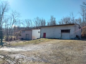 1001 Swinehart Rd, Boyertown PA - Owner Financed Property