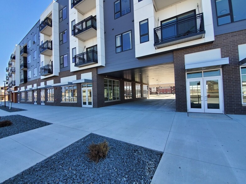 2633 55th St S, Fargo, ND for lease - Building Photo - Image 2 of 13