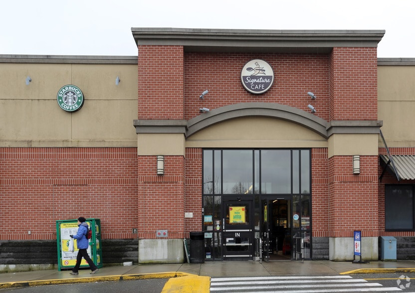 800 McBride Blvd, New Westminster, BC for lease - Building Photo - Image 2 of 6