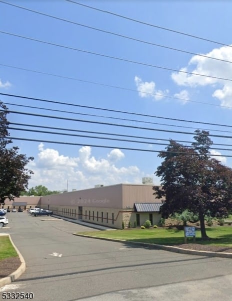 185 Industrial Pkwy, Branchburg, NJ for lease Building Photo- Image 1 of 18