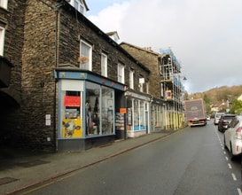 22 Main Rd, Windermere for lease Interior Photo- Image 1 of 3