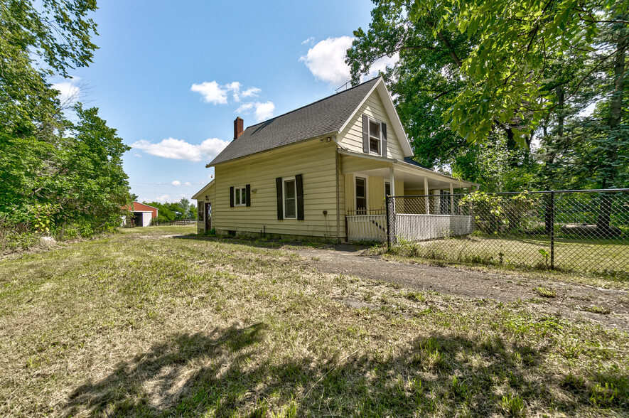 2435 108th Ave, Otsego, MI à vendre - Photo du b timent - Image 3 de 57