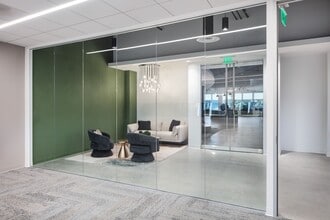 2275 Rio Bonito Way, San Diego, CA for lease Interior Photo- Image 2 of 6