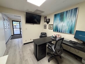 4990 SW 52nd St, Fort Lauderdale, FL for lease Interior Photo- Image 2 of 7