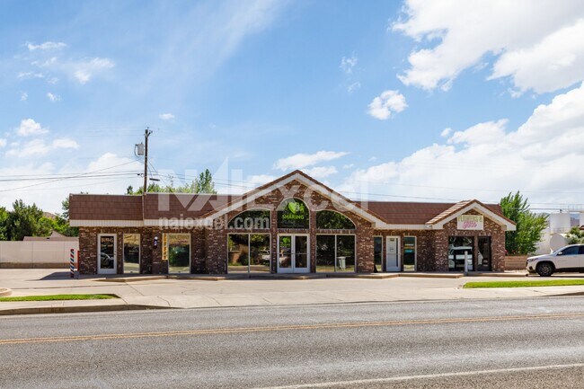 More details for 2711 Santa Clara Dr, Santa Clara, UT - Retail for Sale