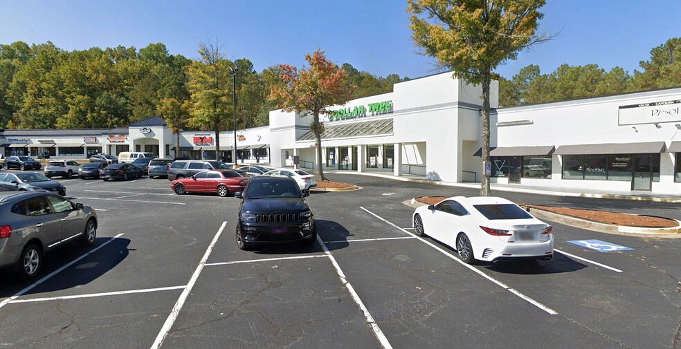 8610 Roswell Rd, Atlanta, GA for lease - Building Photo - Image 1 of 3