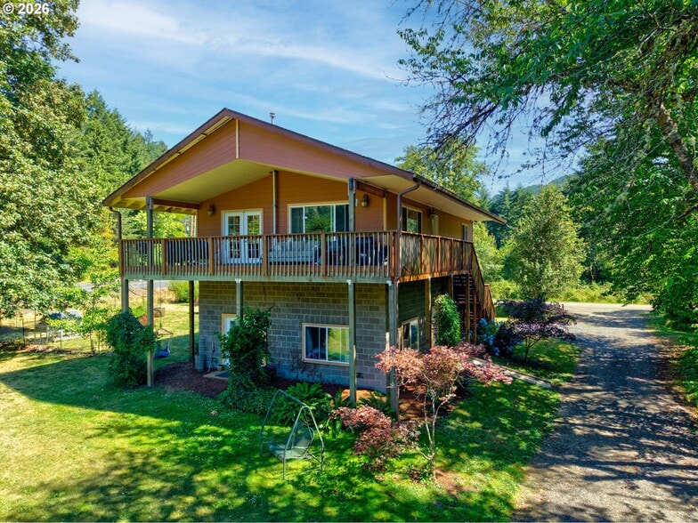 123 Burchard Dr, Scottsburg, OR for sale - Primary Photo - Image 1 of 1