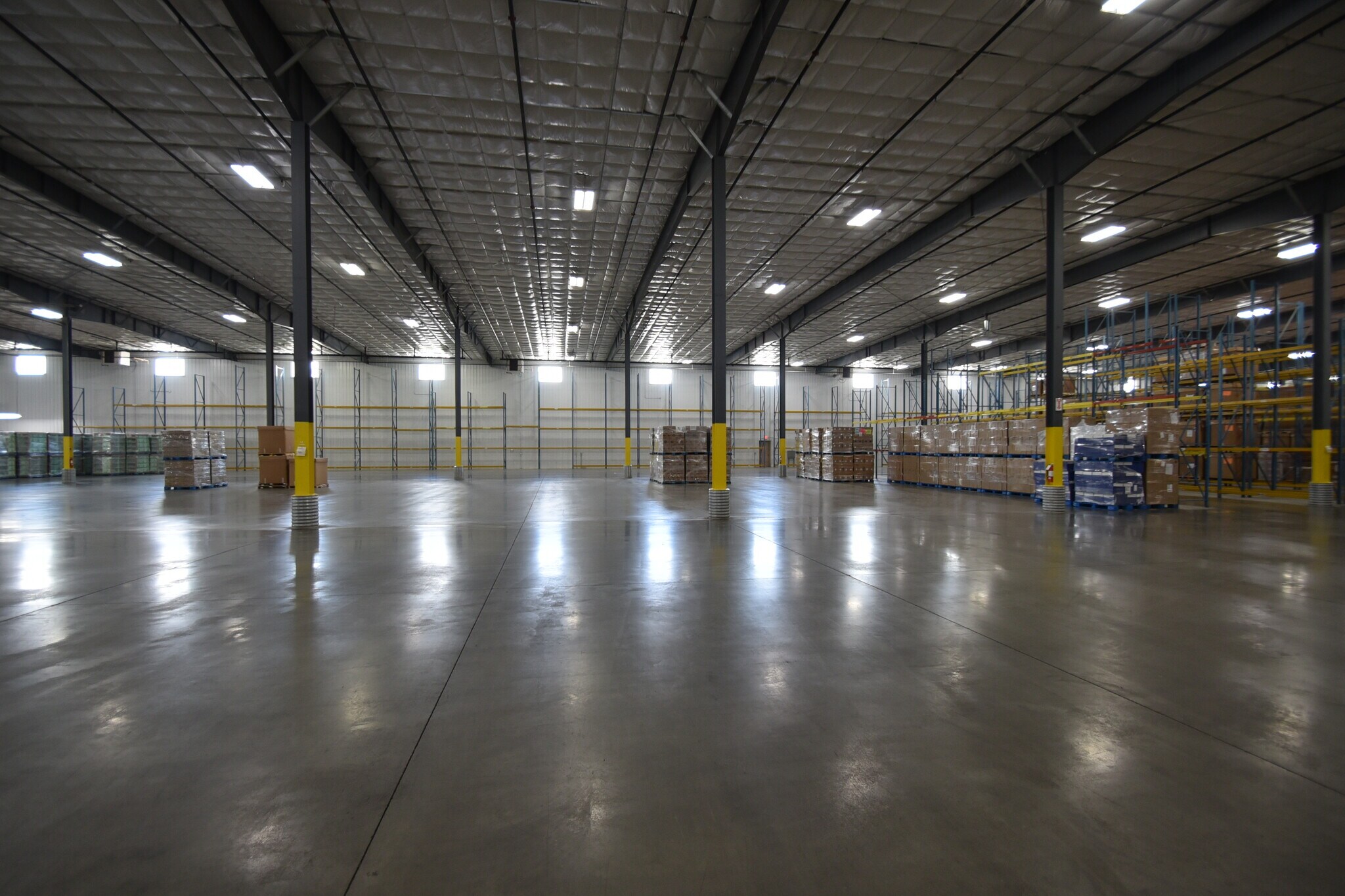 4083 37th St N, Fargo, ND for lease Interior Photo- Image 1 of 1