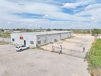 Plus de détails pour 1890 N Mercury Ave, Odessa, TX - Industriel à louer