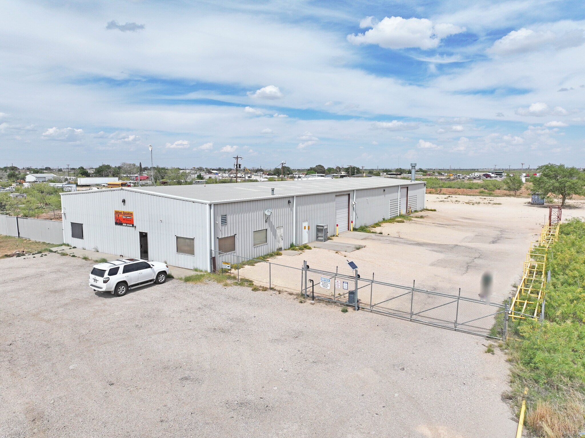 1890 N Mercury Ave, Odessa, TX à louer Photo principale- Image 1 de 63