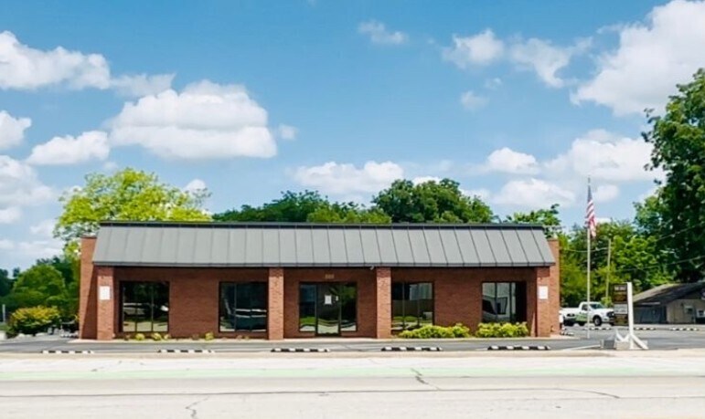 801 S Main St, Broken Arrow, OK à vendre - Photo principale - Image 1 de 1