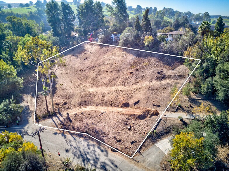 21544 Covina Hills, Covina, CA à vendre - Photo du bâtiment - Image 3 de 9