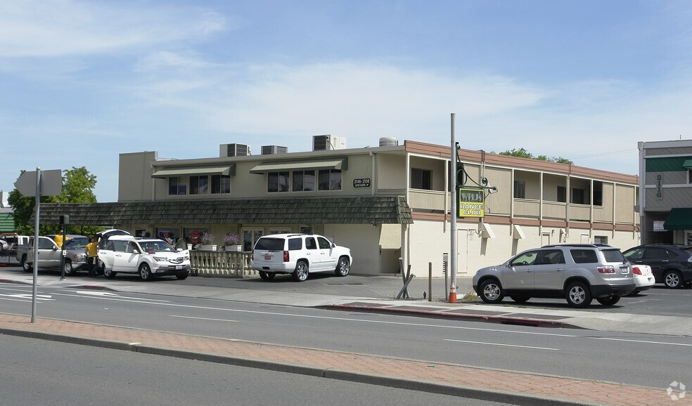 2146-2158 N Main St, Walnut Creek, CA for lease - Building Photo - Image 2 of 2