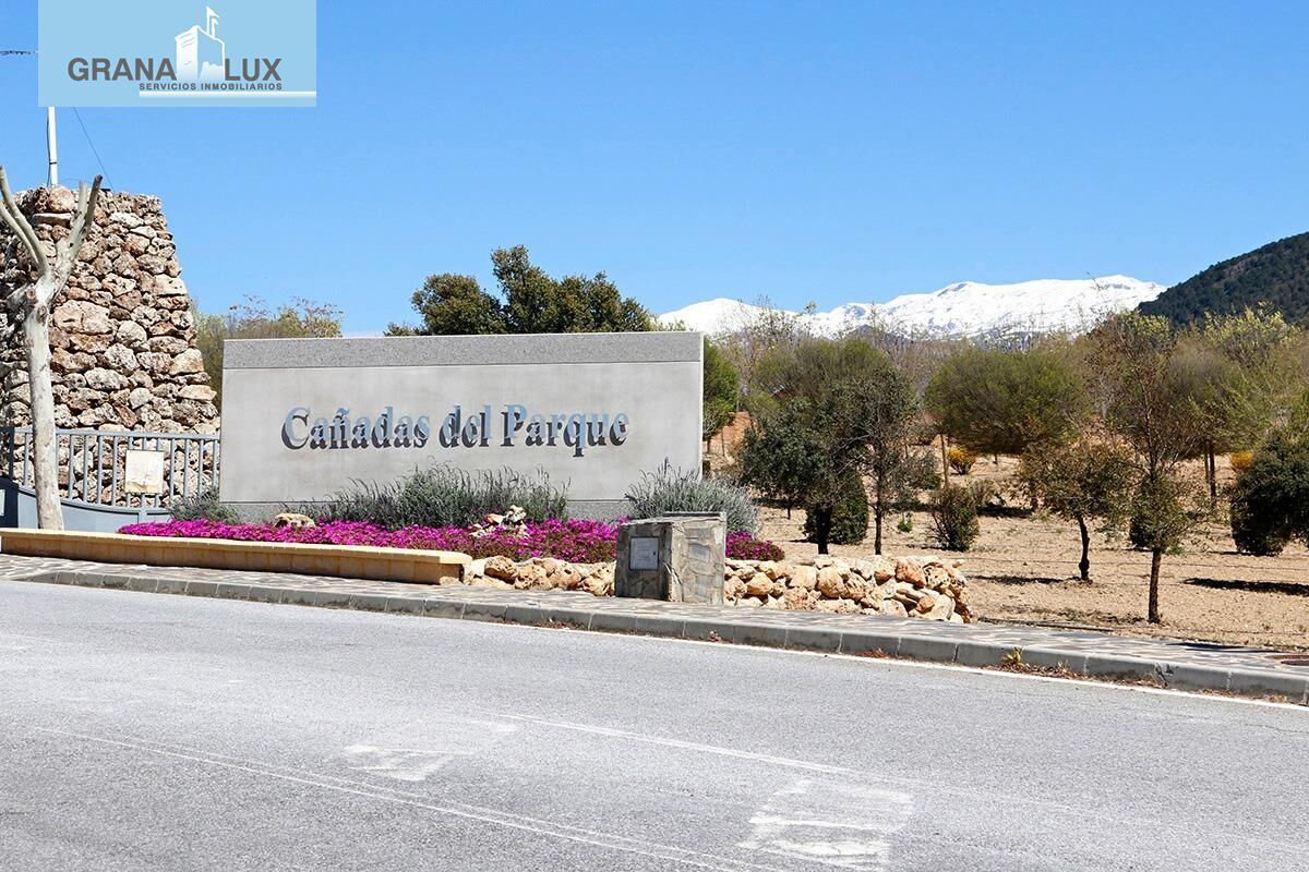Land in Dílar for sale Building Photo- Image 1 of 22