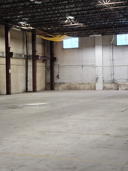 Washington Ave portefeuille de 2 propriétés à vendre sur LoopNet.ca - Photo du bâtiment - Image 2 de 76