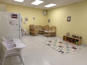 1333 Thomaston Ave, Waterbury, CT à louer Photo intérieure- Image 2 de 21